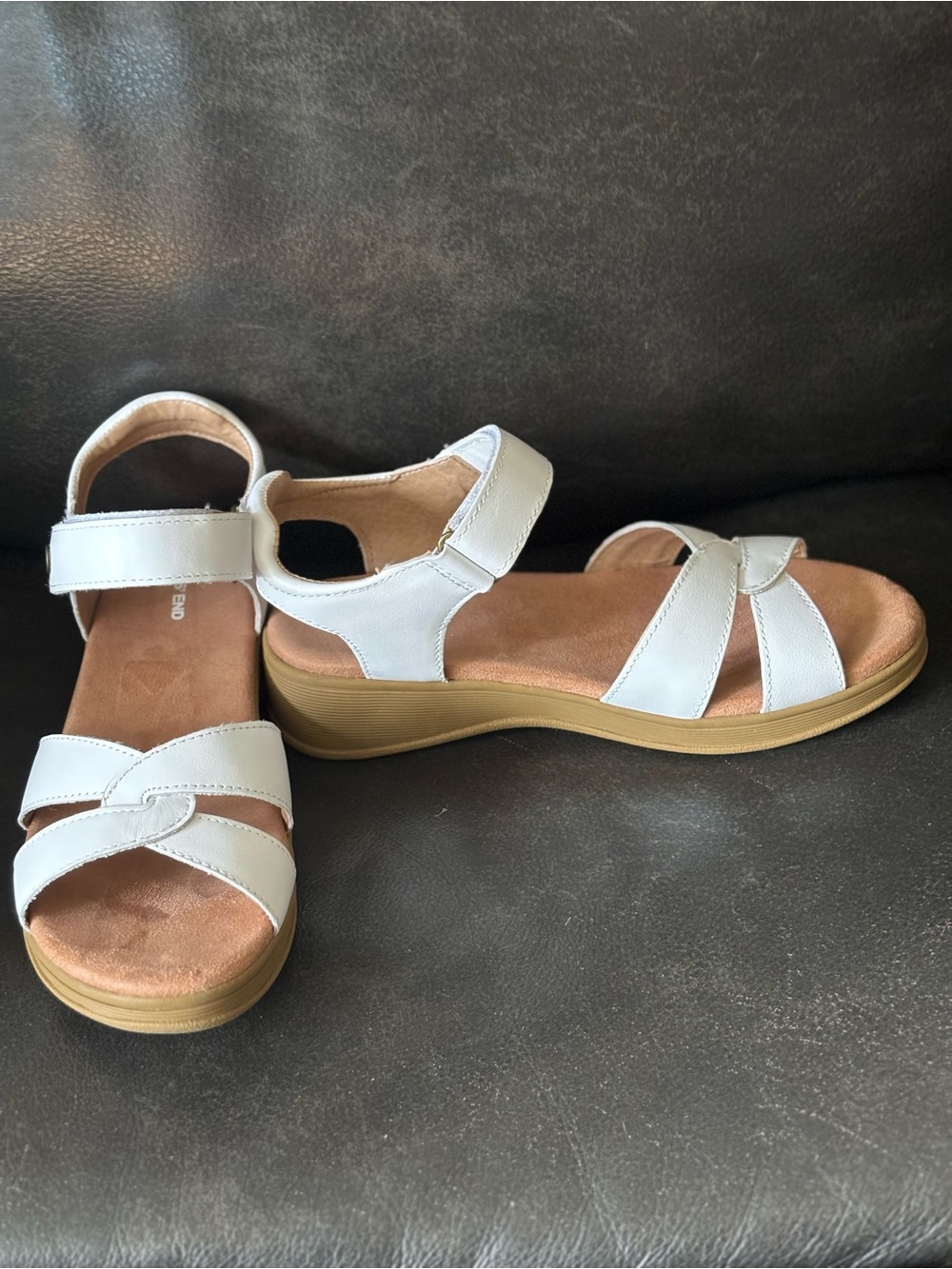 Lands End Women's White Comfort Leather Sandals with Adjustable Straps